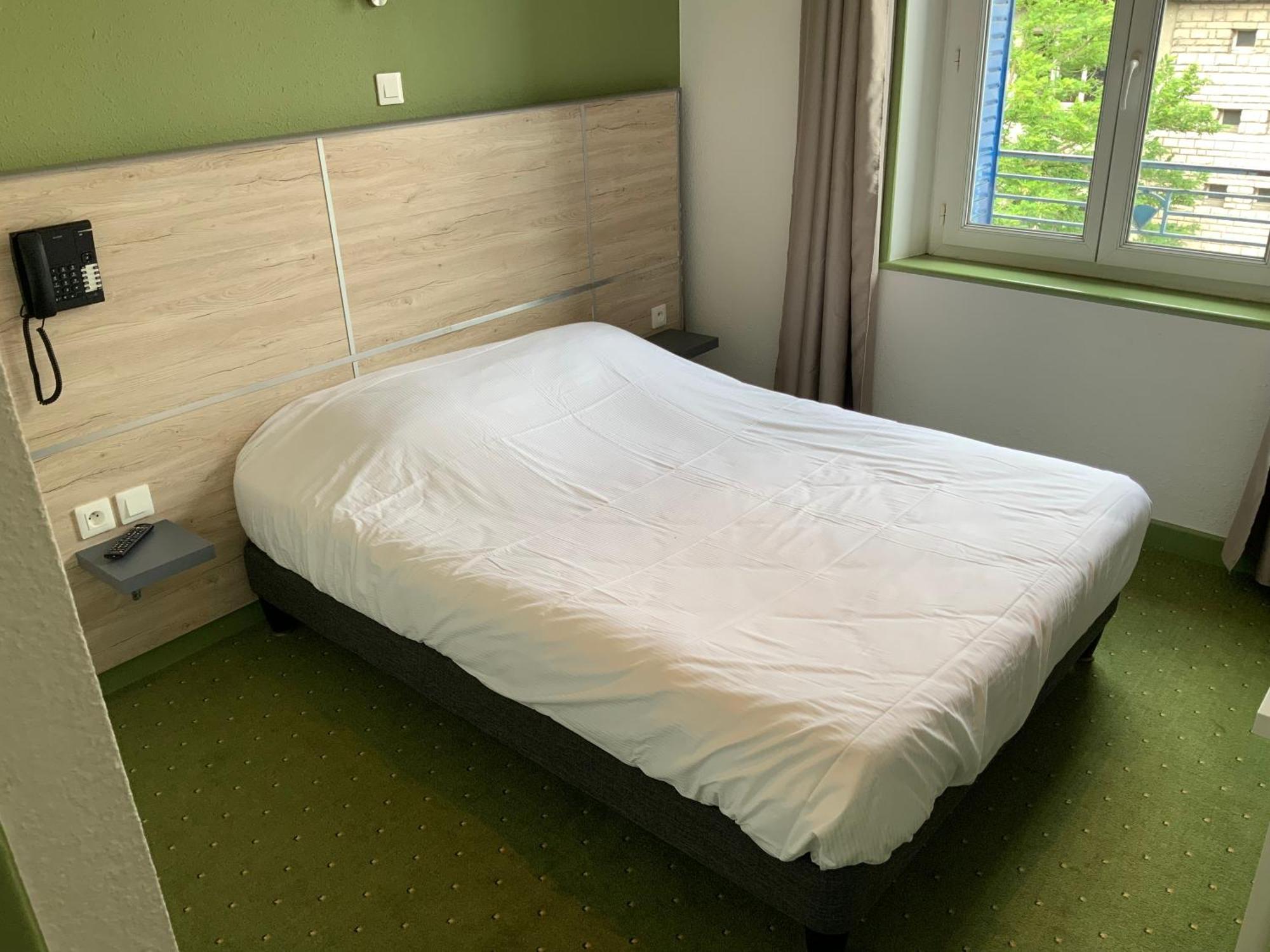 Auberge De Jeunesse - Hi Verdun Екстериор снимка
